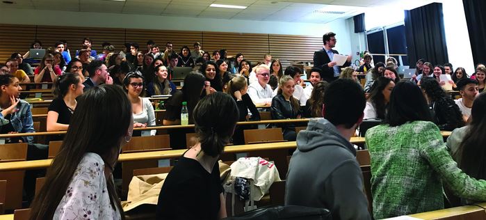 débat college de droit